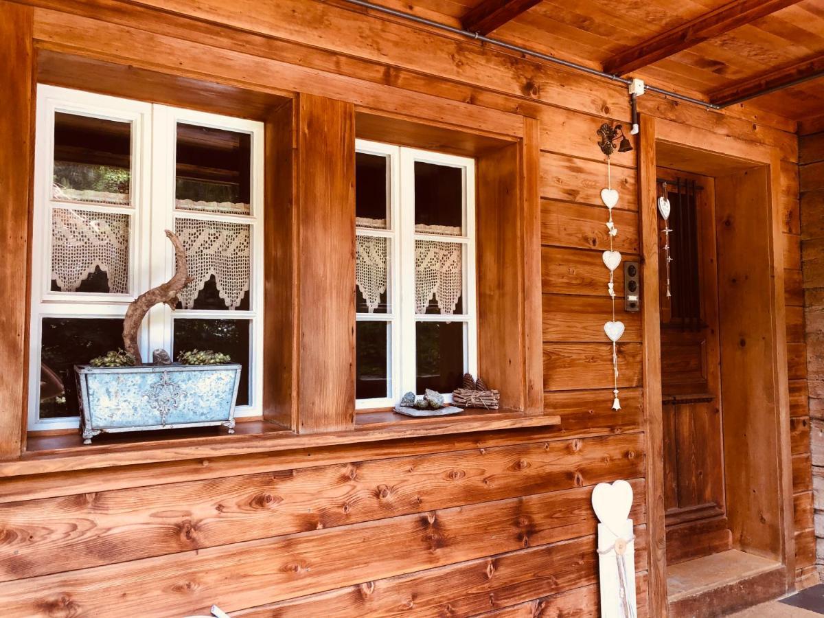 Gemuetliches Zuhause Mit Ausblick Wilderswil Exterior foto