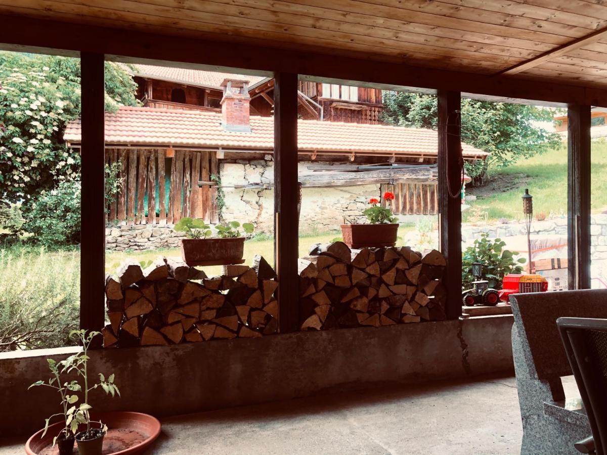 Gemuetliches Zuhause Mit Ausblick Wilderswil Exterior foto