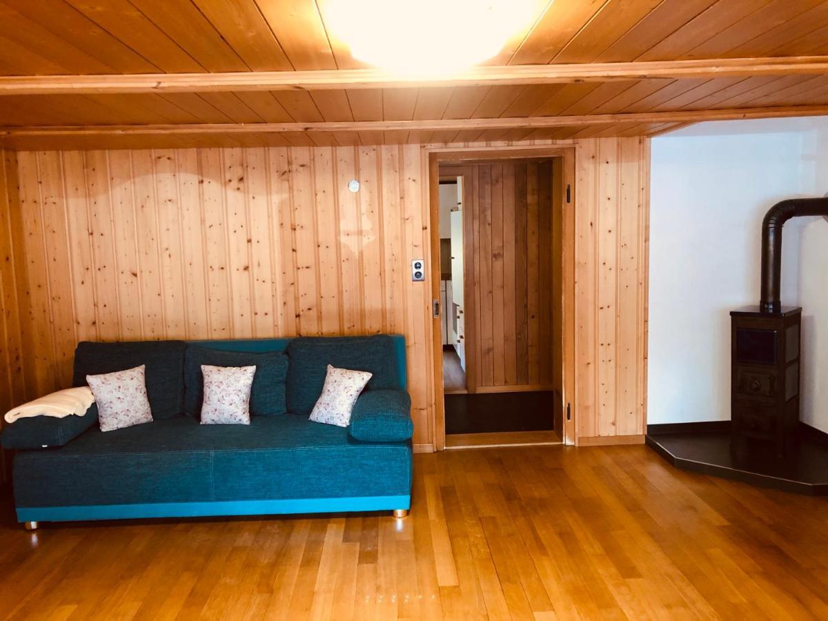 Gemuetliches Zuhause Mit Ausblick Wilderswil Exterior foto