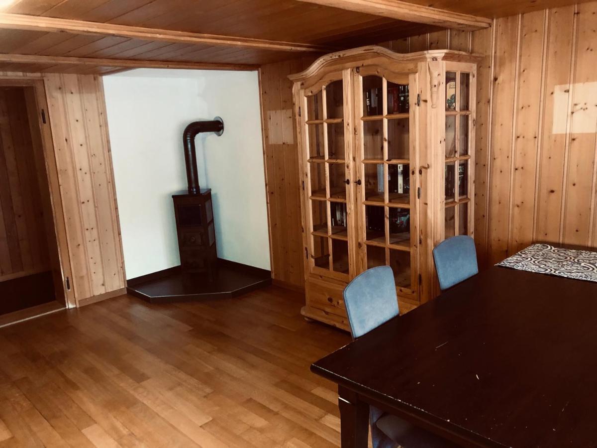 Gemuetliches Zuhause Mit Ausblick Wilderswil Exterior foto